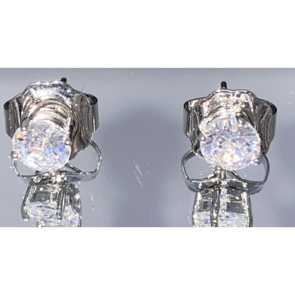NEW CZ by Kenneth Jay Lane Clear Solitaire Silver Crystal Stud Earrings 6mm - Picture 5 of 14